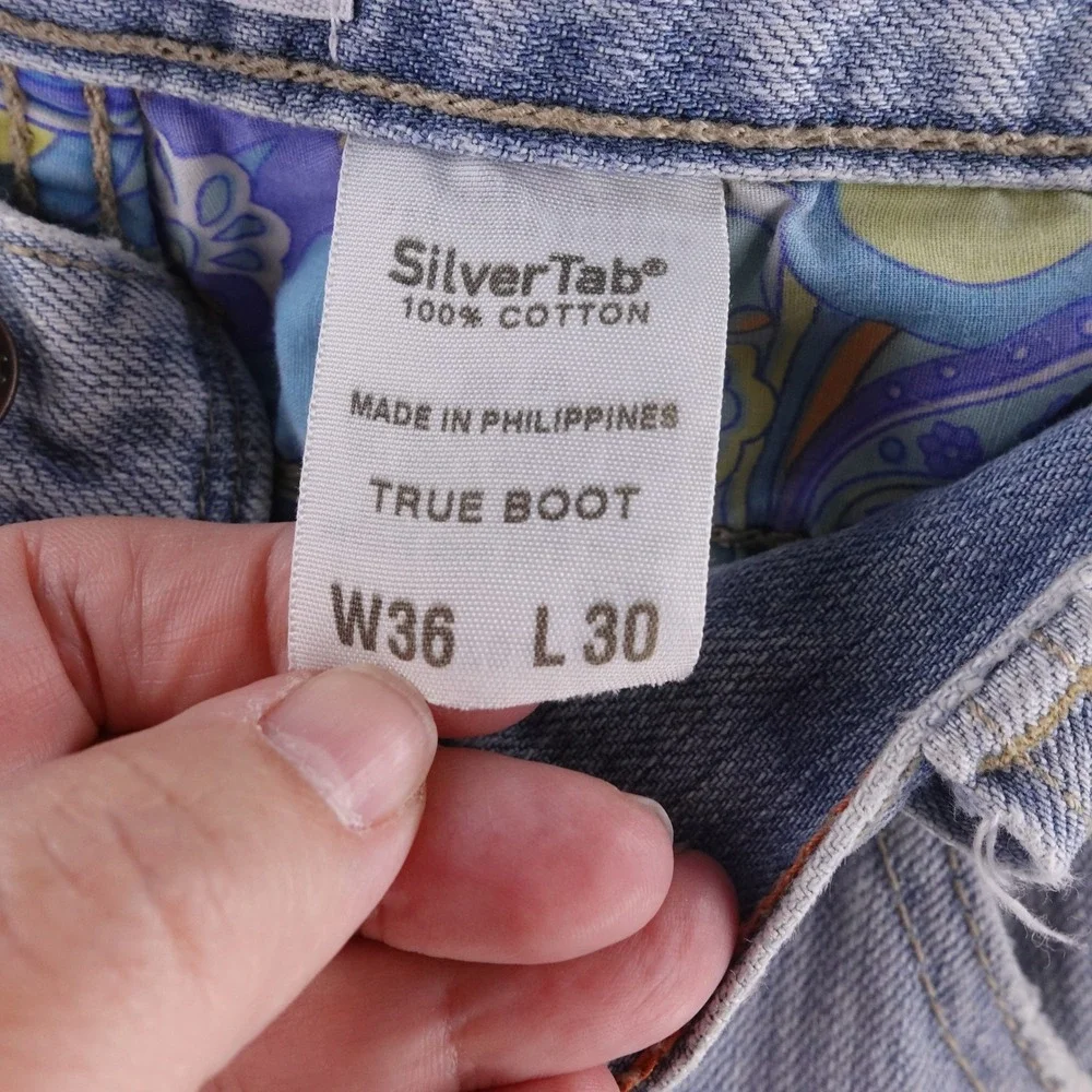 Levis SilverTab True Boot Jeans Mens 36x30 Light Wash Distressed Denim Baggy Y2K